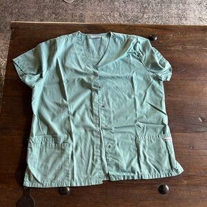 Uniform Advantage Seafoam Green Short Sleeve Scrub Top